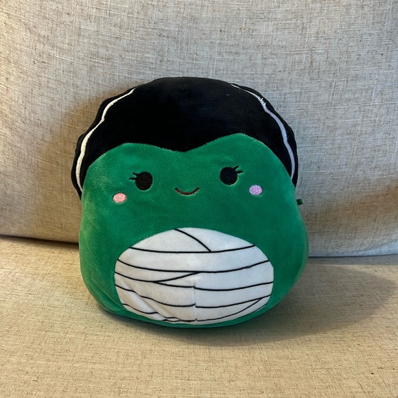 Squishmallows Other - Squishmallow mummy